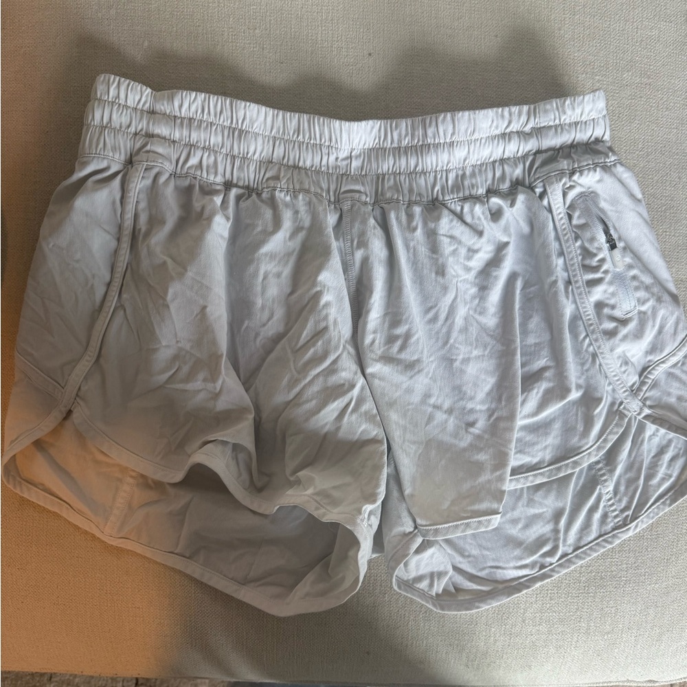 Lululemon tracker short 3” inseam white